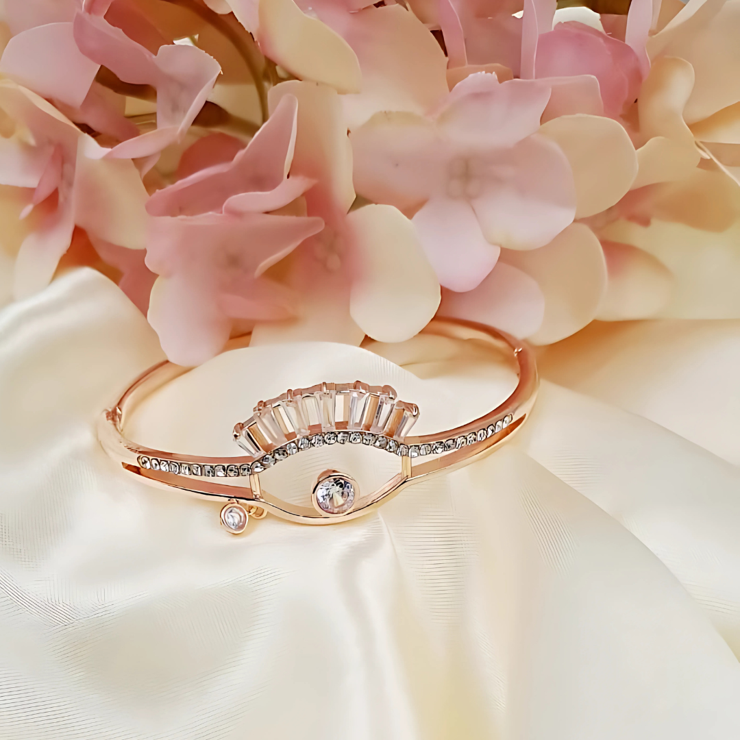 Diamante Eye Bangle